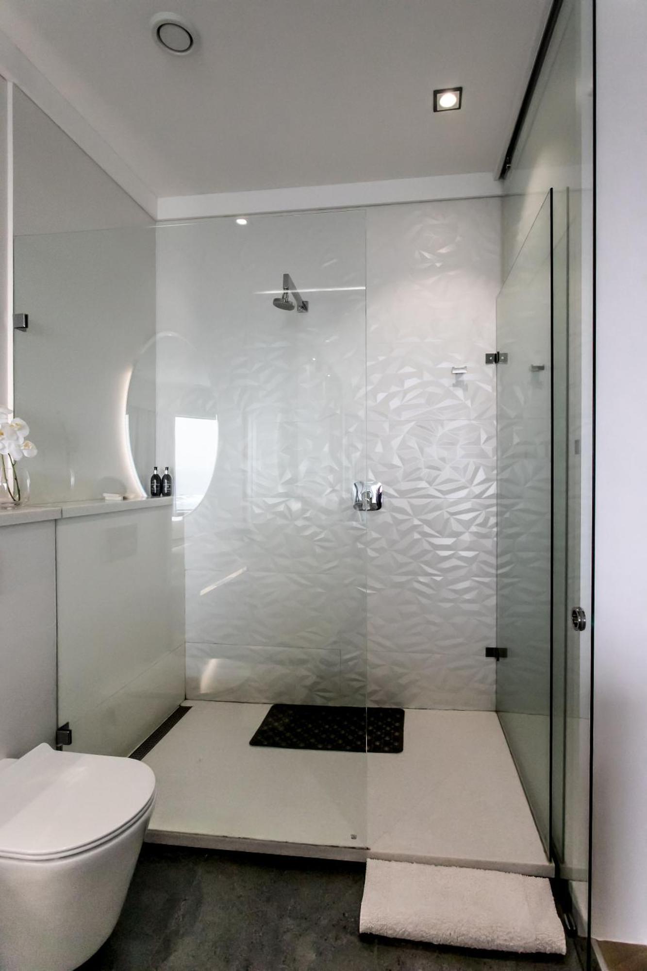 Bayview 303 Apartment Hermanus Bagian luar foto